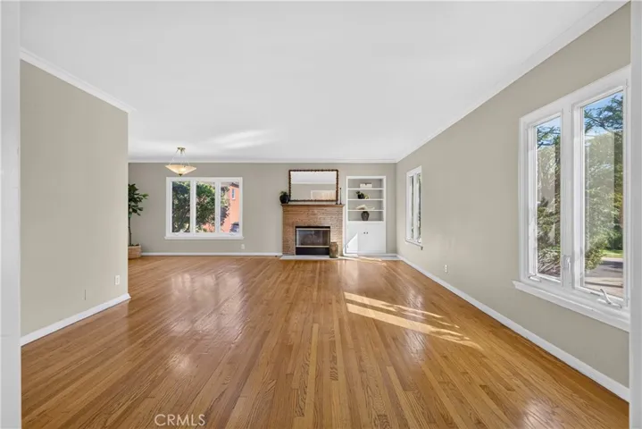 345 Park Avenue, Long Beach, California 90814 — photo 4