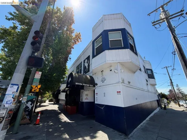 6547 Telegraph Avenue, Oakland, California 94609-1113 — photo 5