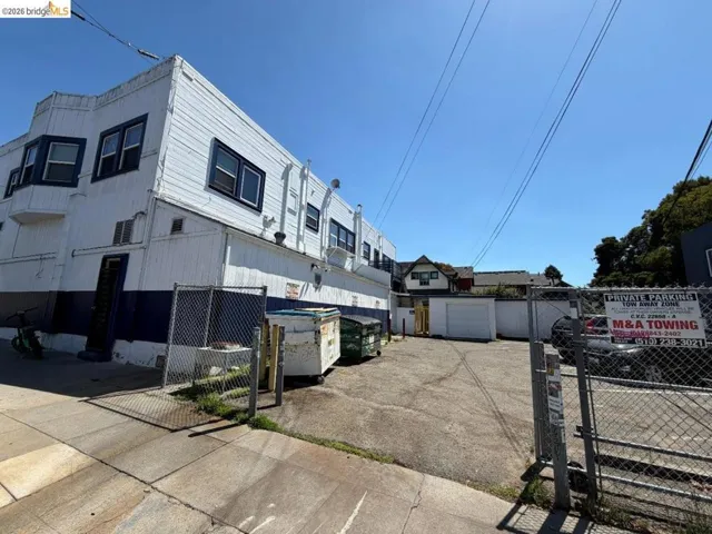 6547 Telegraph Avenue, Oakland, California 94609-1113 — photo 4