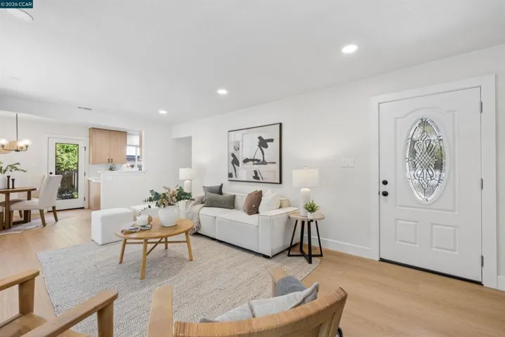 1651 Glazier Drive, Concord, California 94521 — photo 5