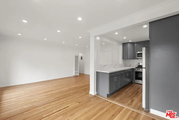 1235 N Harper Avenue 29, West Hollywood, California 90046 — photo 5