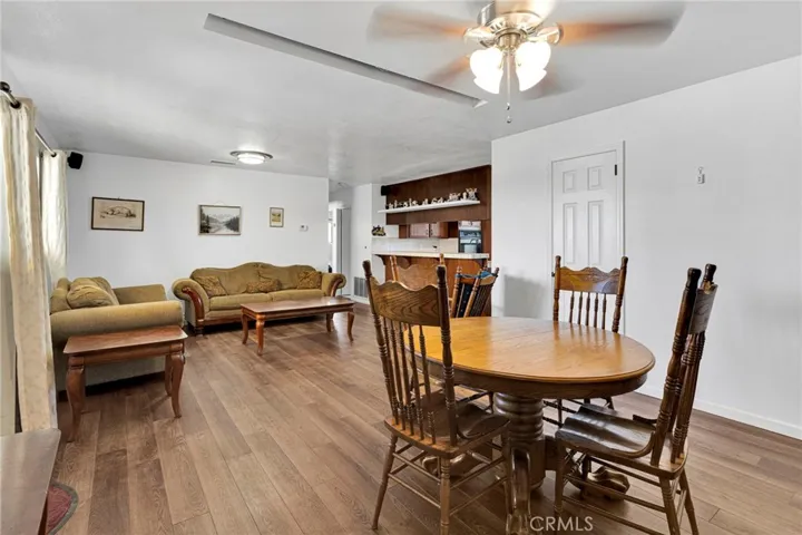 14575 Tonikan Road, Apple Valley, California 92307 — photo 5