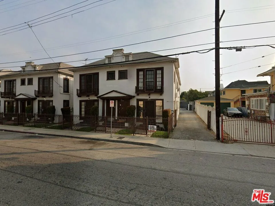 867 W 23rd Street 887, Los Angeles, California 90007 — photo 4