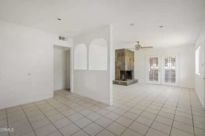 9824 Catawba Avenue, Fontana, California 92335 — photo 4