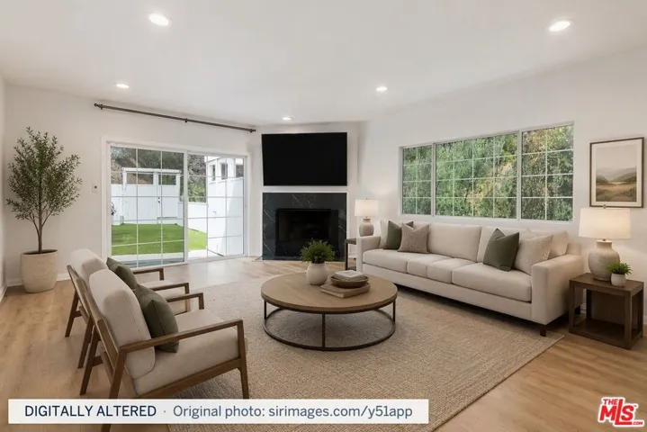 3493 Mandeville Canyon Road, Los Angeles, California 90049 — photo 4