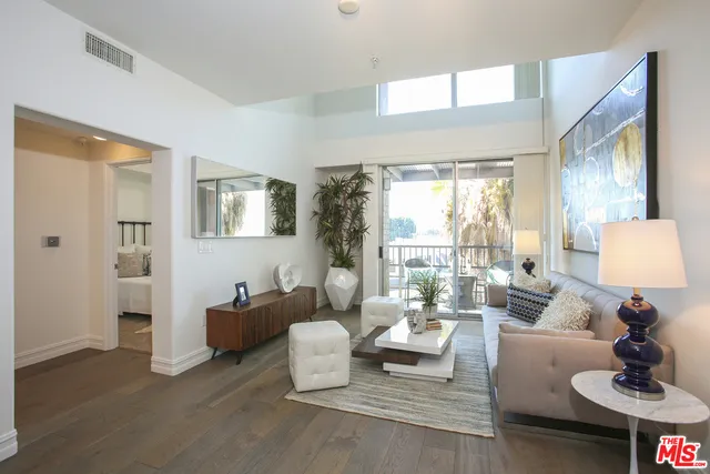 629 Traction Avenue 206, Los Angeles, California 90013 — photo 5