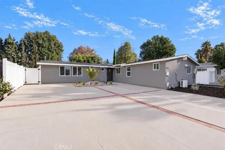 11158 Orion Ave, San Fernando, California 91345 — photo 5