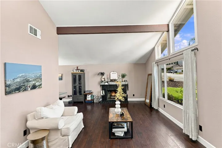 2065 W Ontario, Corona, California 92882 — photo 5