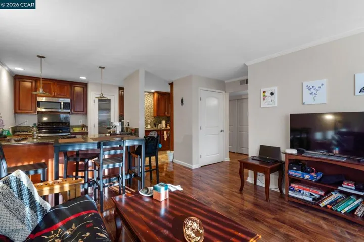 330 N Civic Dr 410, Walnut Creek, California 94596 — photo 4