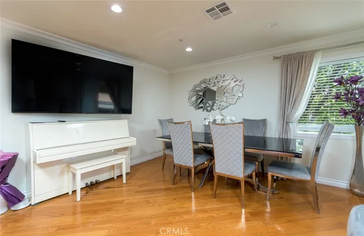 1421 5th Street 1, Glendale, California 91201 — photo 4