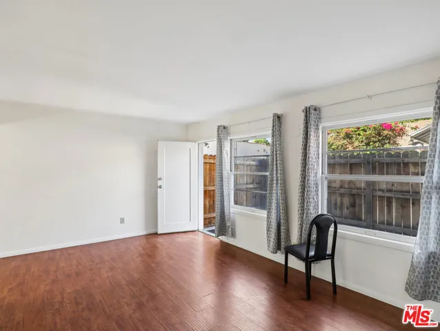 1236 N Gardner Street 1236 1/2, West Hollywood, California 90046 — photo 4