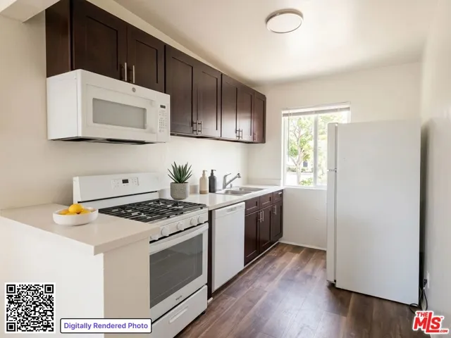 1133 W 36th Place 7, Los Angeles, California 90007 — photo 4