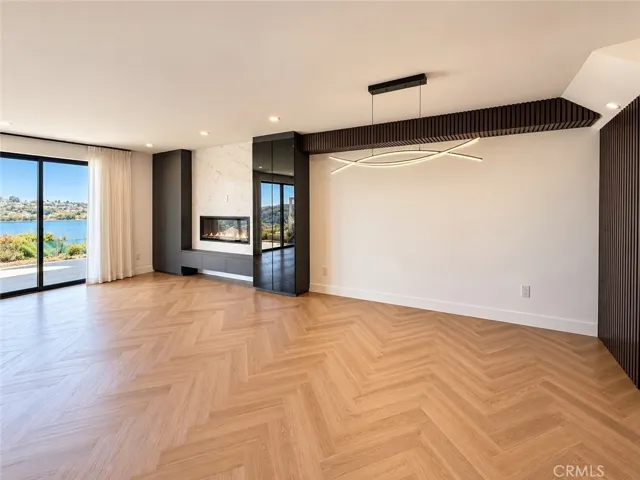635 Vista Bonita, Newport Beach, California 92660 — photo 4