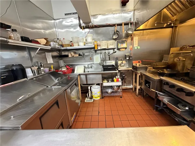 2391 E Colorado Boulevard, Pasadena, California 91107 — photo 5