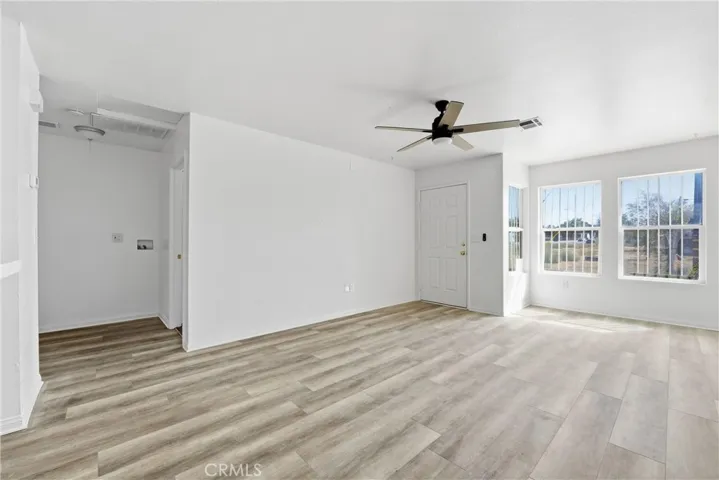 45019 Division, Lancaster, California 93535 — photo 4