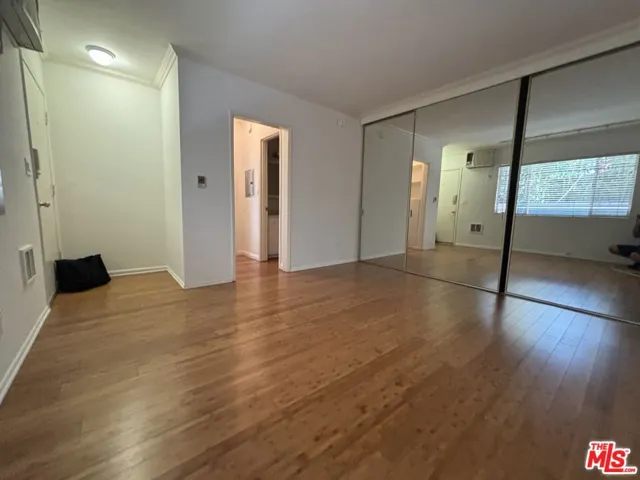 1807 Taft Avenue 2-3, Los Angeles, California 90028 — photo 5