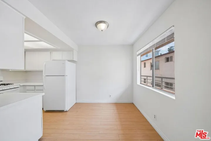 158 N Normandie Avenue 102, Los Angeles, California 90004 — photo 5