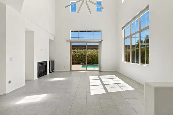 378 Terra Vita, Palm Springs, California 92262 — photo 5