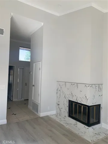 16211 Downey, Paramount, California 90723 — photo 5