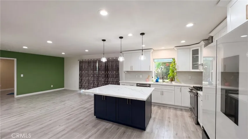 8 Monarch, Irvine, California 92604 — photo 4