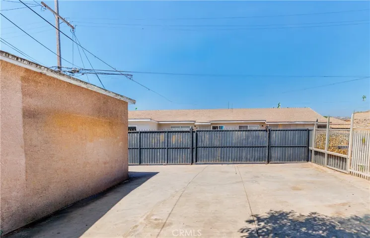 2069 Lewis, Long Beach, California 90806 — photo 4