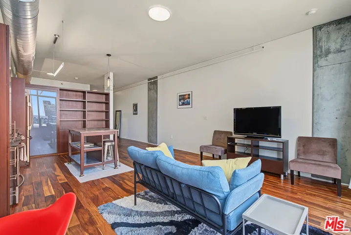 1111 S Grand Avenue 817, Los Angeles, California 90015 — photo 5