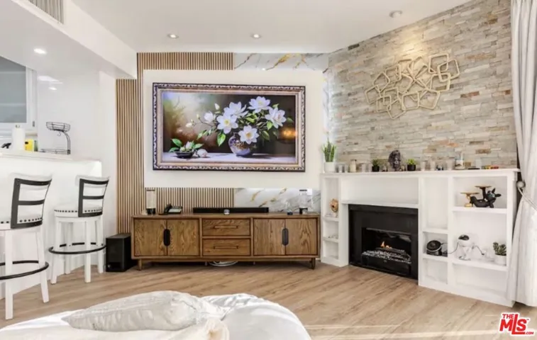 255 Main Street 103, Venice, California 90291 — photo 5