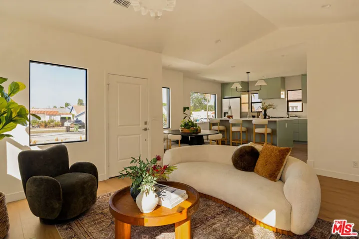 2228 W 76th Street, Inglewood, California 90305 — photo 5