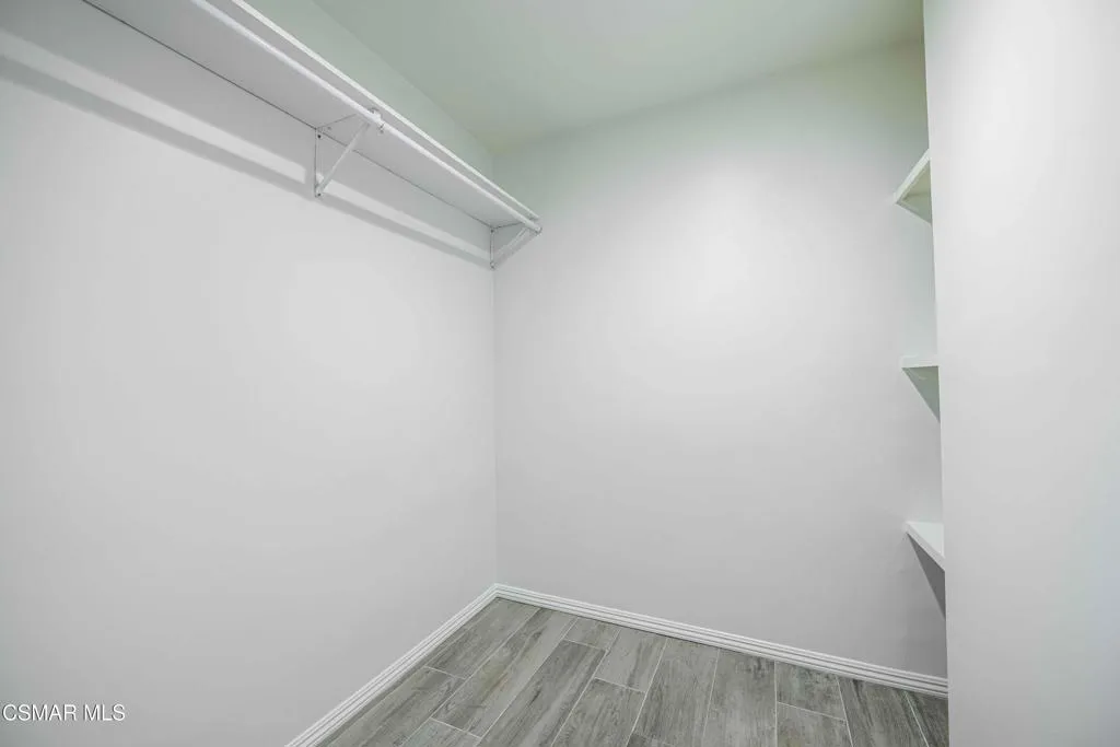 10129SarahSt 38 10129SarahSt 38