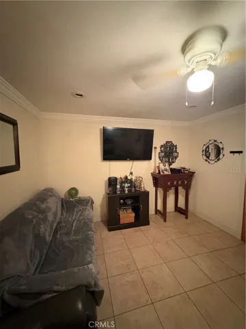 223 S Kern, Los Angeles, California 90022 — photo 4