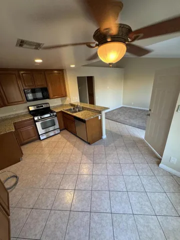 40800 Breezy Pass Road B, Palm Desert, California 92211 — photo 4