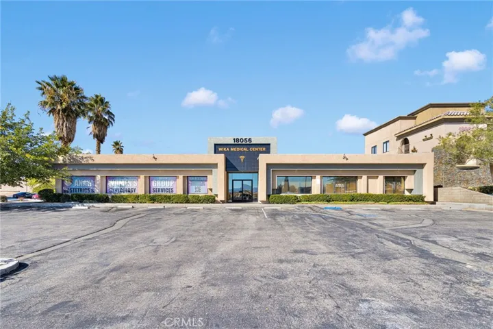 18056 Wika, Apple Valley, California 92307 — photo 4