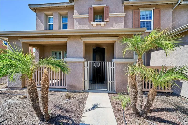 1043 Hawthorne, Hemet, California 92545 — photo 4