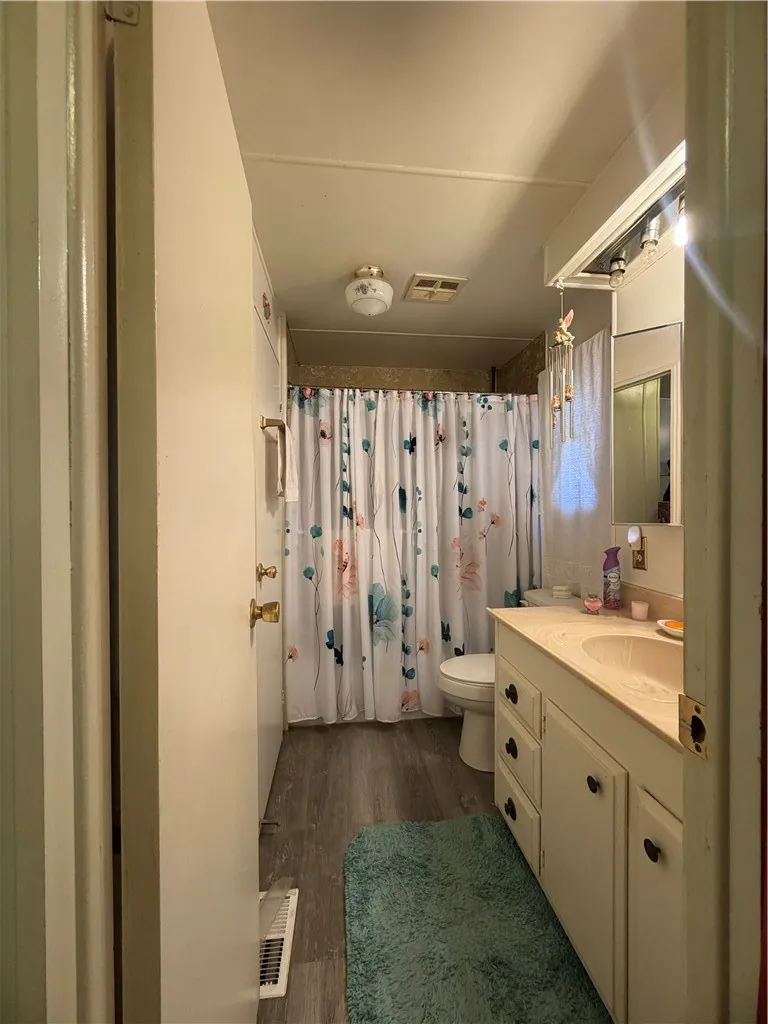Bathroom Bathroom