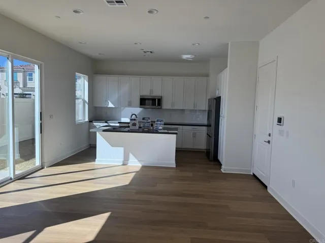 753 Michael Court, Vista, California 92081 — photo 5