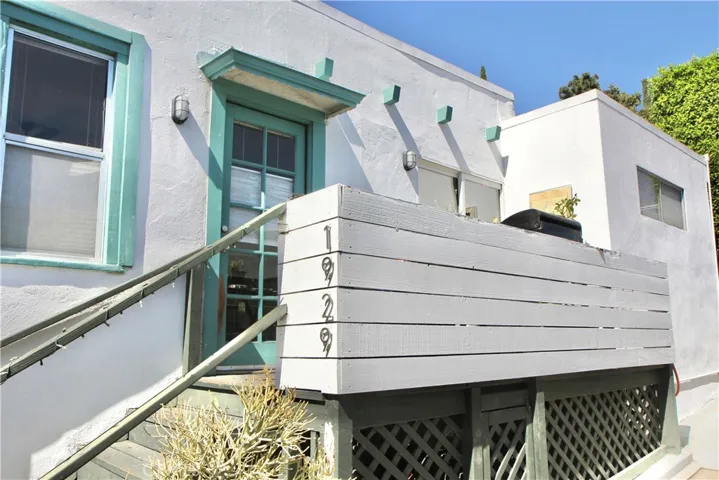 1927 Delta, Los Angeles, California 90026 — photo 5