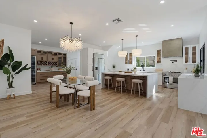 14141 Clarissa Lane, Santa Ana, California 92705 — photo 4
