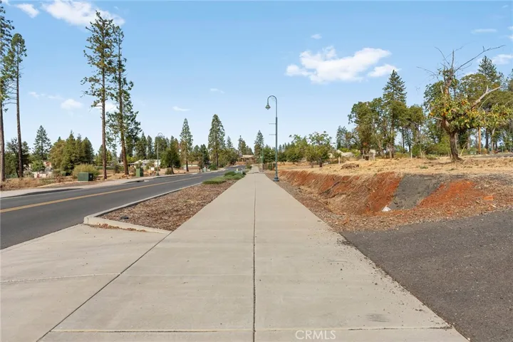 5860 Almond, Paradise, California 95969 — photo 5