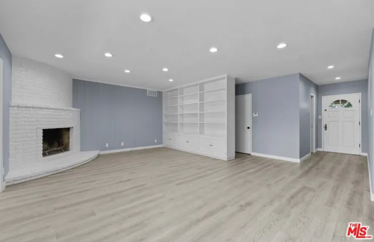 6114 Buffalo Avenue, Van Nuys, California 91401 — photo 4