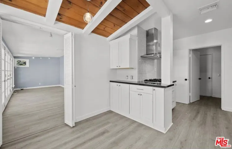 6114 Buffalo Avenue, Van Nuys, California 91401 — photo 5