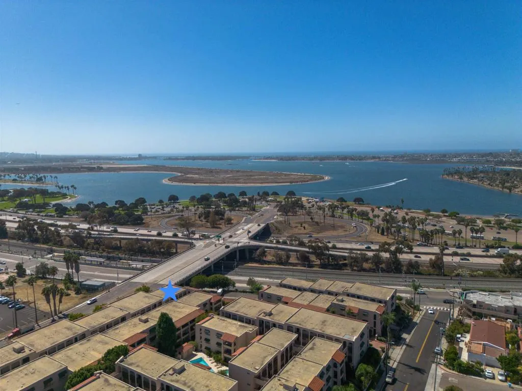 2520 Clairemont Dr. #309