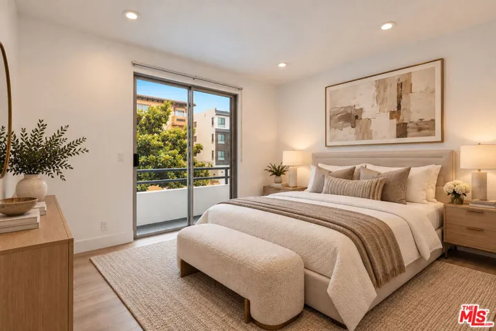 1136 S Shenandoah Street 201, Los Angeles, California 90035 — photo 4