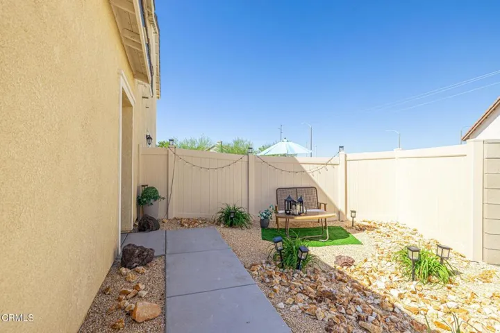 44325 Moccasin Place, Lancaster, California 93536 — photo 4