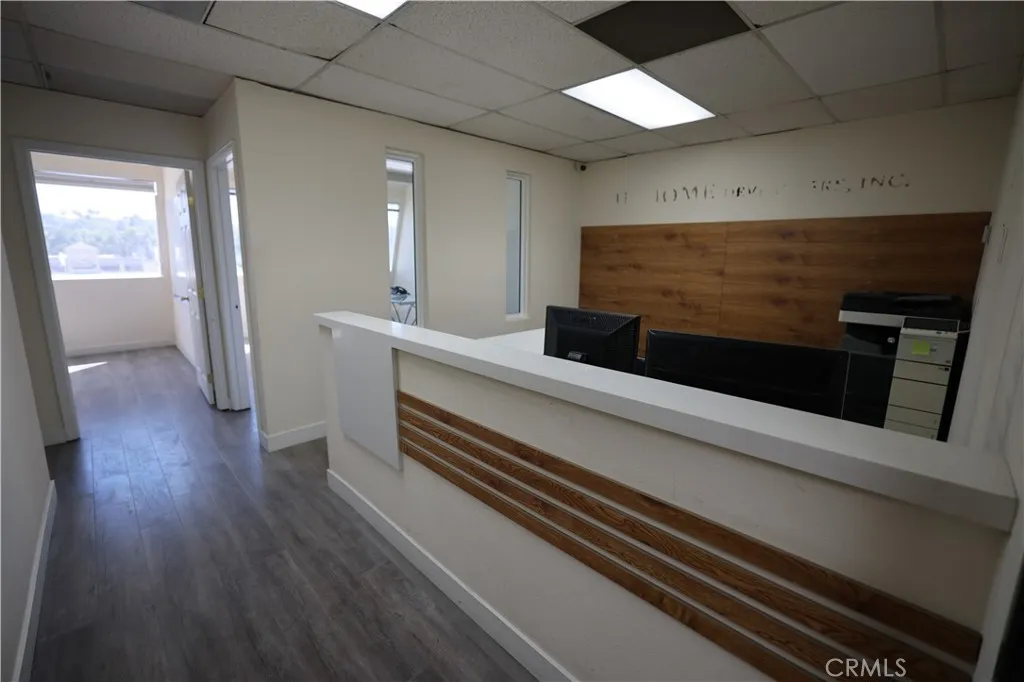 19737 Ventura Blvd #310 A
