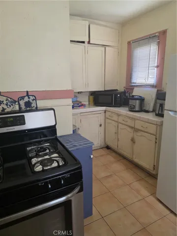 1730 Temple, Long Beach, California 90804 — photo 4