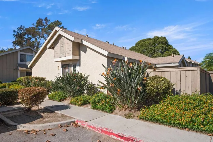 2883 Casey Street B, San Diego, California 92139 — photo 5