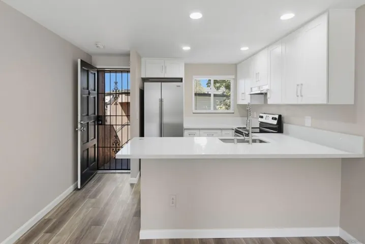 8775 Navajo Rd 7, San Diego, California 92119 — photo 4