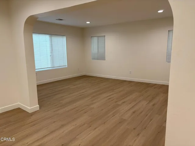1035 Raymond Avenue, Glendale, California 91201 — photo 5