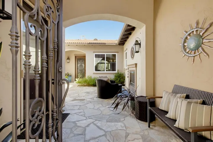 1645 Loch Ness Drive, Fallbrook, California 92028 — photo 4