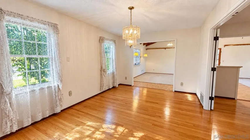 47 E Shasta Street, Chula Vista, California 91910 — photo 4